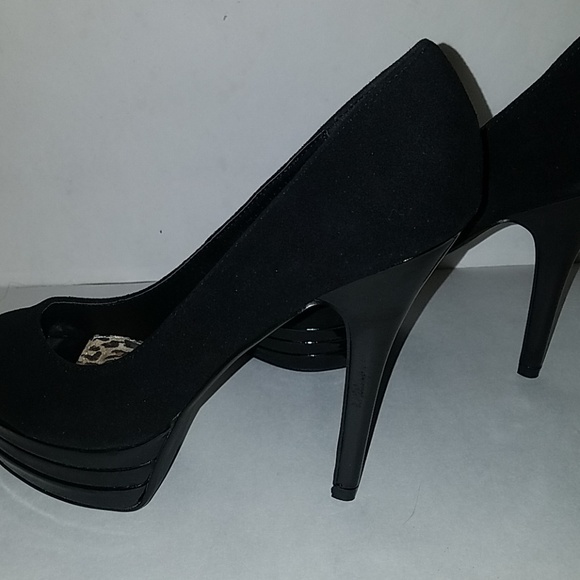 High heels - Picture 3 of 4